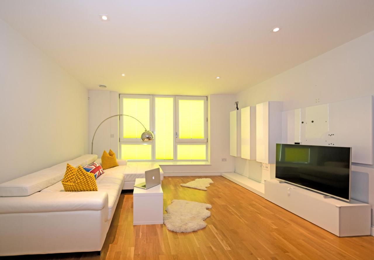 Kew Bridge Penthouse Appartement Londen Buitenkant foto