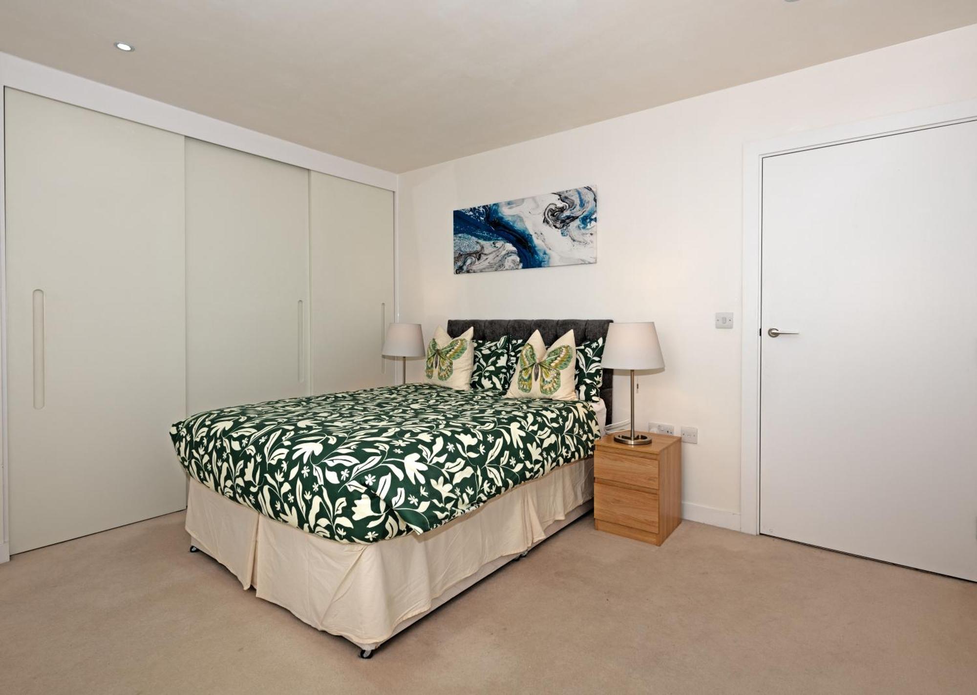 Kew Bridge Penthouse Appartement Londen Buitenkant foto